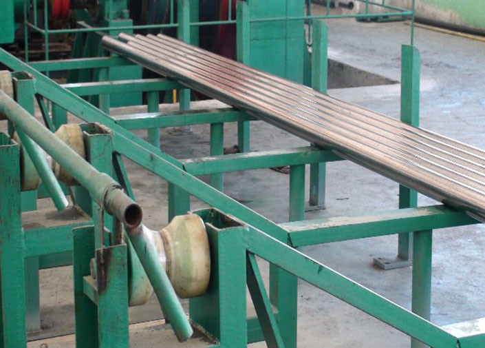 Seamless Tube Cold Rolling Mill Machinery , Shell OD  20 - 42MM Pilger Mill Machine