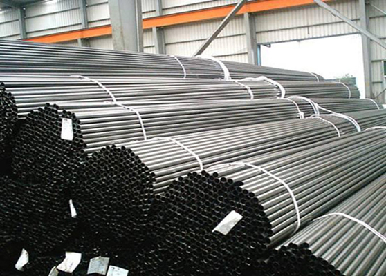 Galvanized Alloy Seamless Steel Pipe ASTM A106 GR.A/B/C With  Plastic Caps